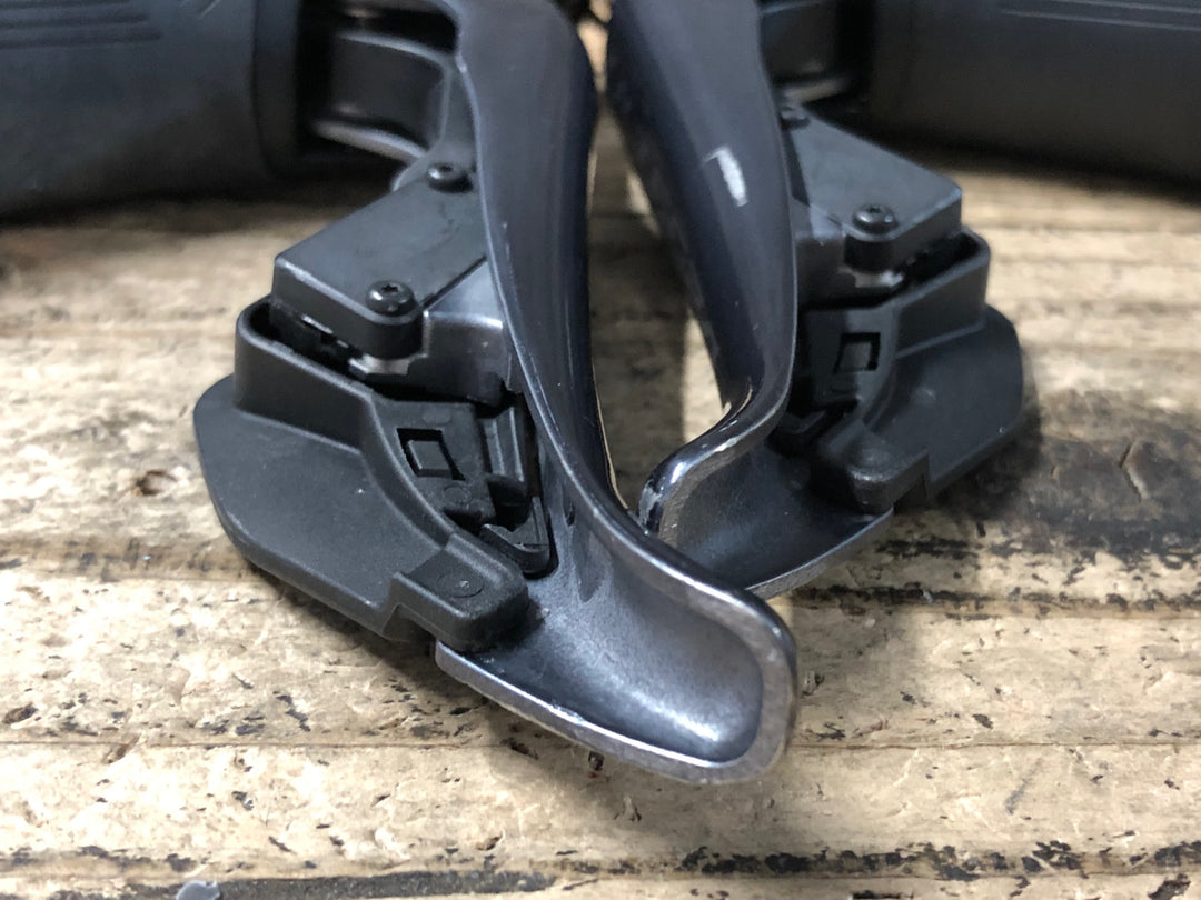 KA843 シマノ SHIMANO アルテグラ ULTEGRA ST-R8150 STIレバー 左右セット Di2 電動