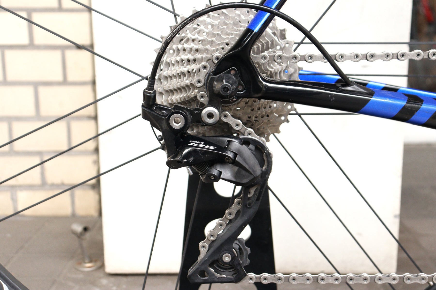 グスト GUSTO RCR TEAM DURO EVO 2020モデル Mサイズ シマノ R7000 105