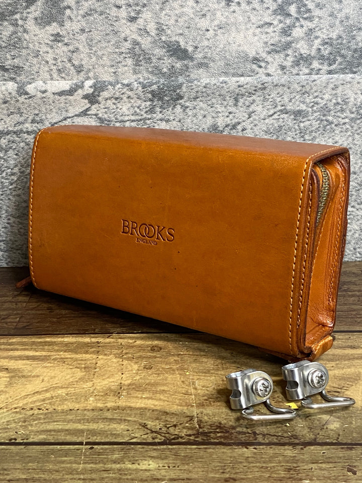 JI419 ブルックス BROOKS D-SHAPED SADDLE BAG