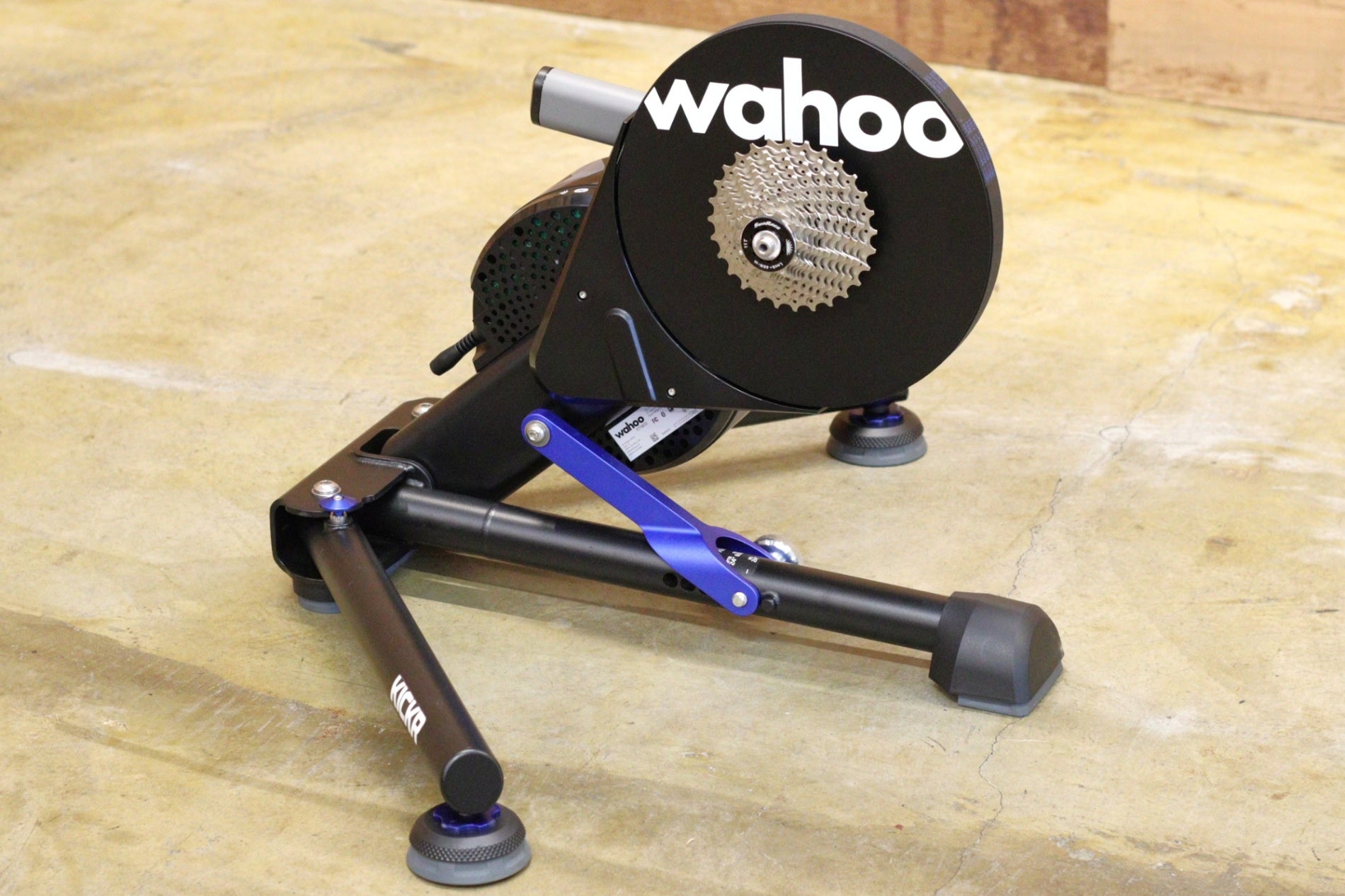 未使用品】ワフー WAHOO キッカー KICKR V6 ダイレクトドライブ