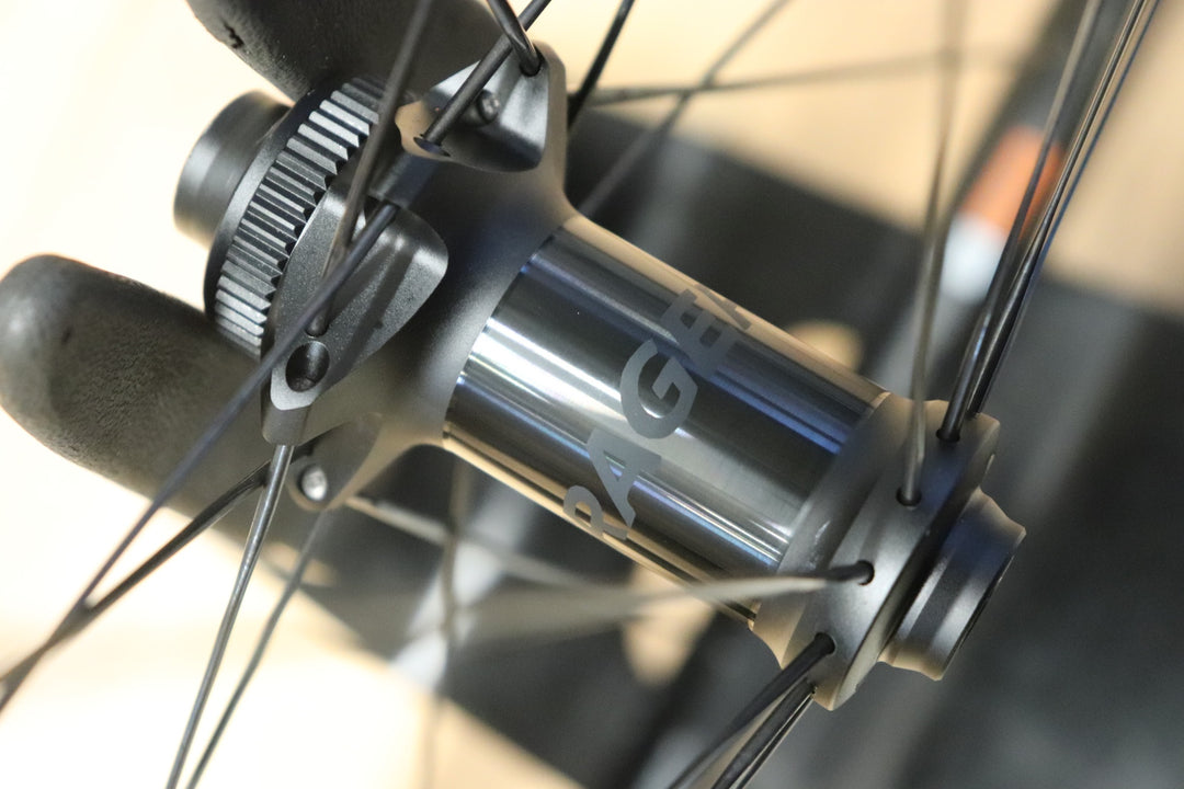 ボントレガー BONTRAGER パラダイムエリート PARADIGM ELITE TLR DISC アルミ チューブレスレディ ホイールセット シマノ11/12S 【さいたま浦和店】