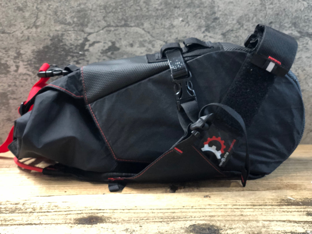 JW605 レべレイトデザイン Revelate Designs サドルバッグ 黒