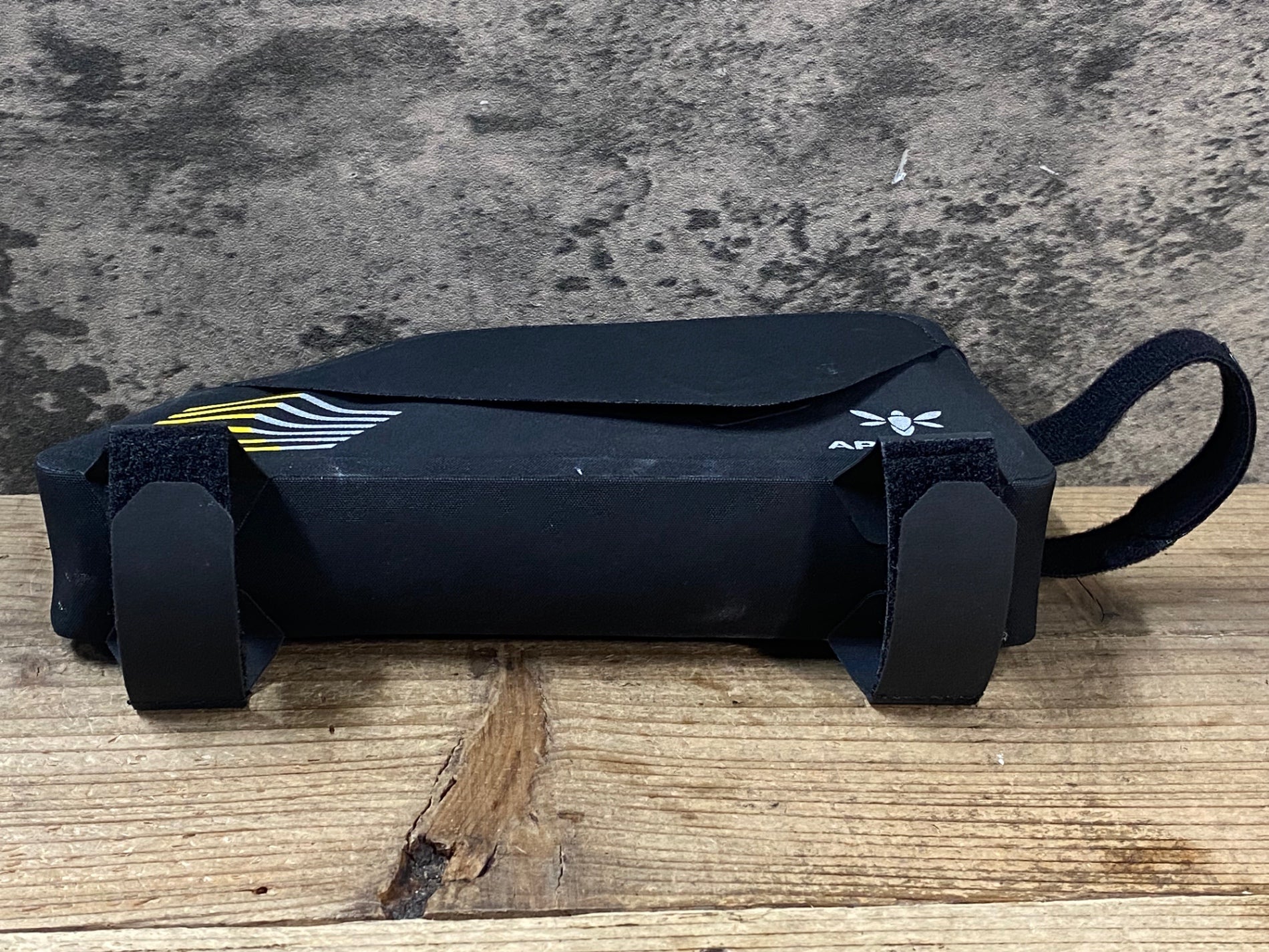 JV936 アピデュラ APIDURA RACING TOP TUBE PACK 1L トップチューブ