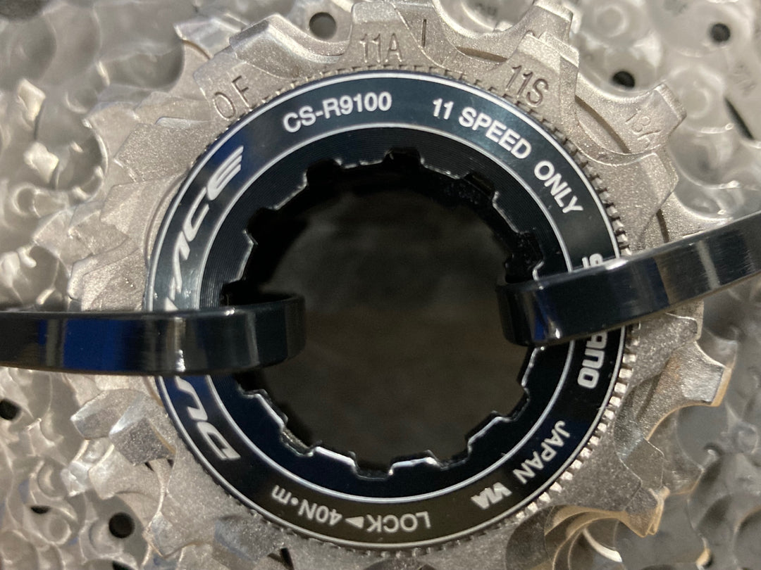KM673 シマノ SHIMANO デュラエース DURA-ACE CS-R9100 スプロケット 11-30T 11S