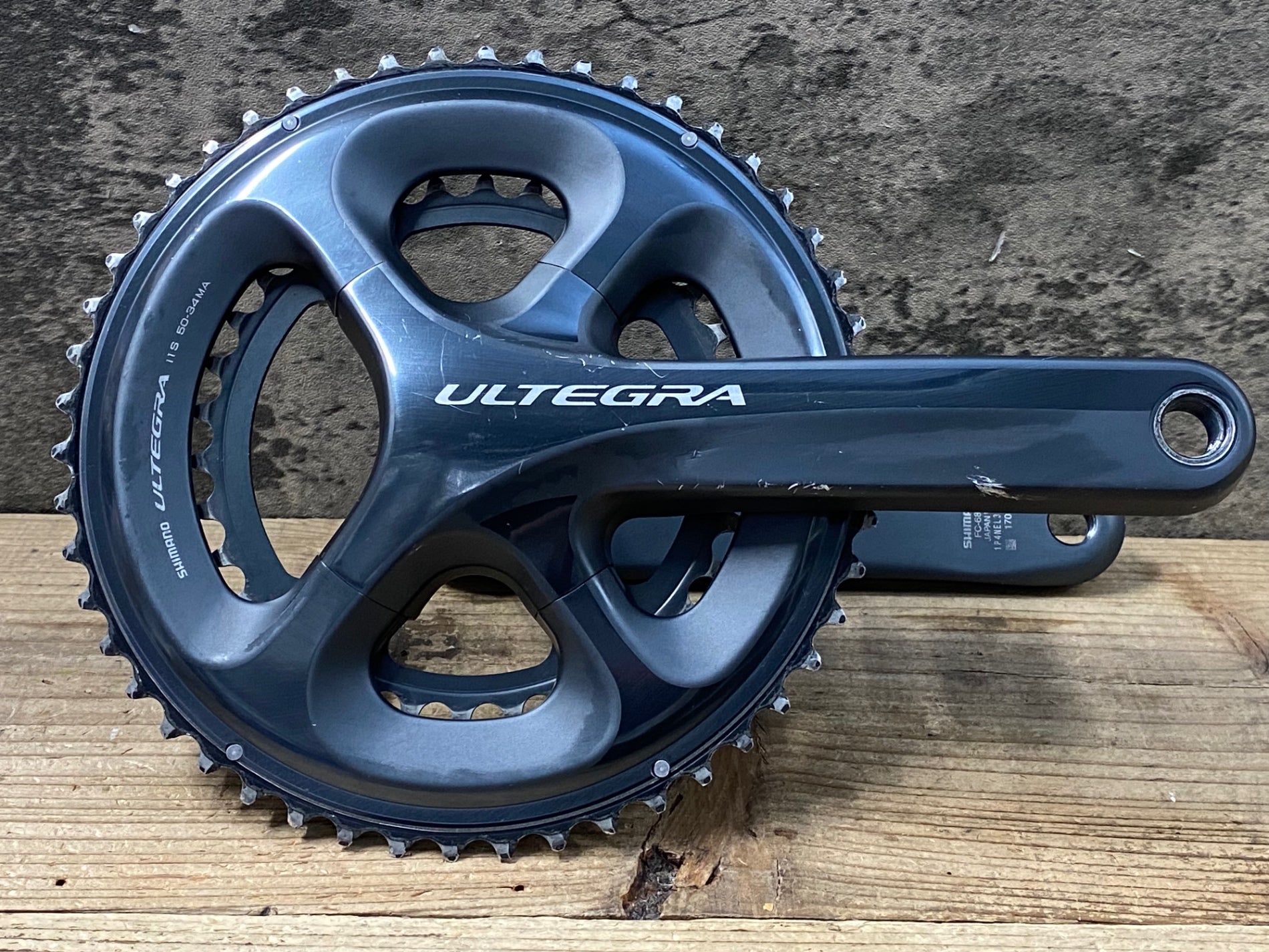 SHIMANO 「シマノ」 ULTEGRA FC-6800 52-36T 170mm クランクセット