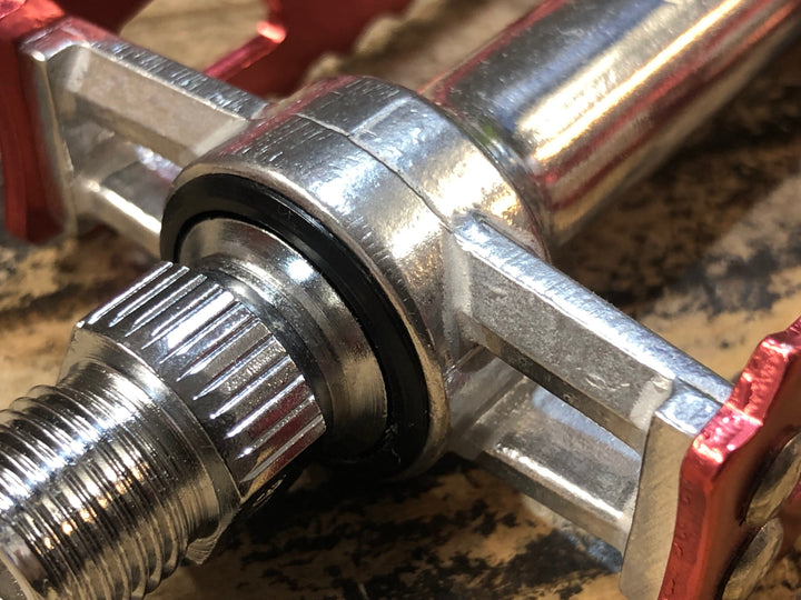 JU432 三ヶ島製作所 MKS シルバン SYLVAN TOURING フラットペダル シルバー/レッド