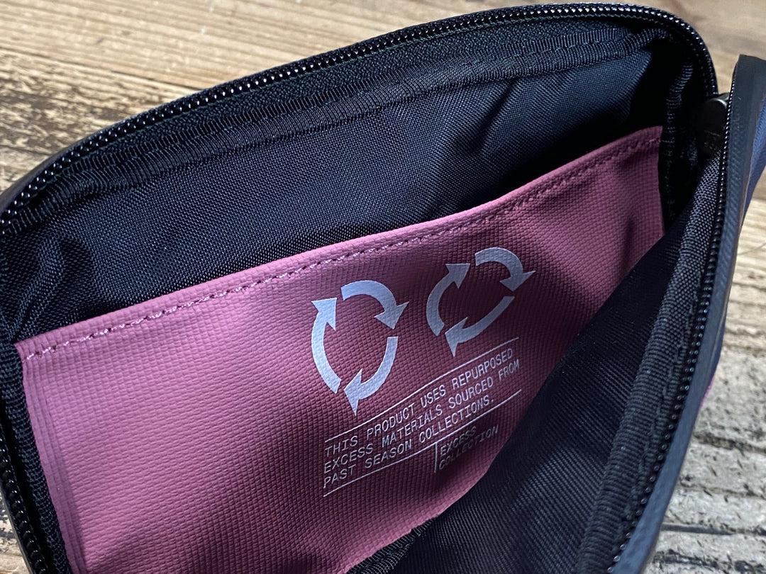 JW521 ラファ Rapha ESSENTIAL CASE-EXCESS エッセンシャルケース ピンク オリーブ