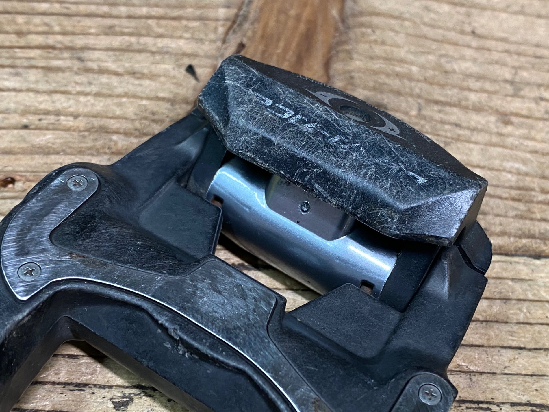 SHIMANO PD-9000 欠けあり SHIMANO PD-9000 欠けあり - メルカリ