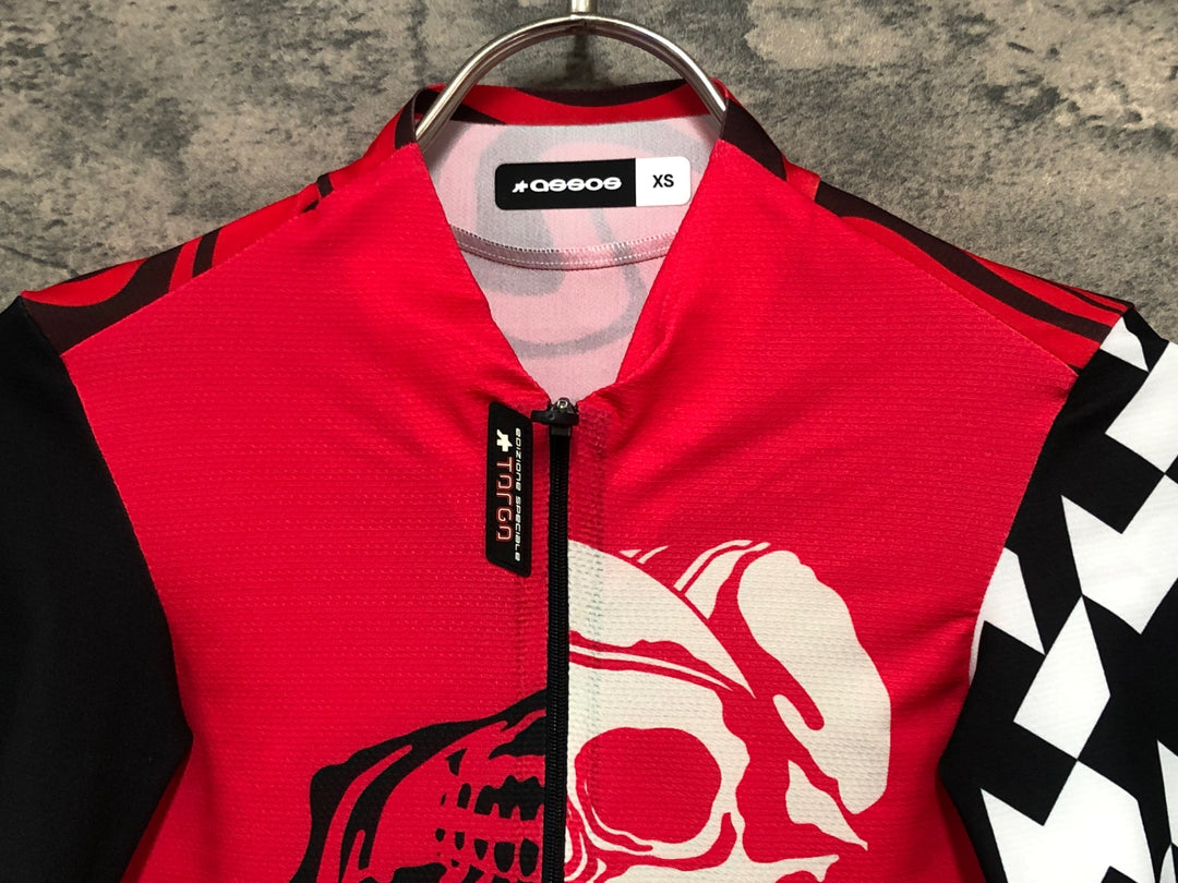 KL637 アソス ASSOS EQUIPE RS JERSEY S9 TARGA SPEED CLUB 2023 半袖 サイクルジャージ 赤 黒 XS