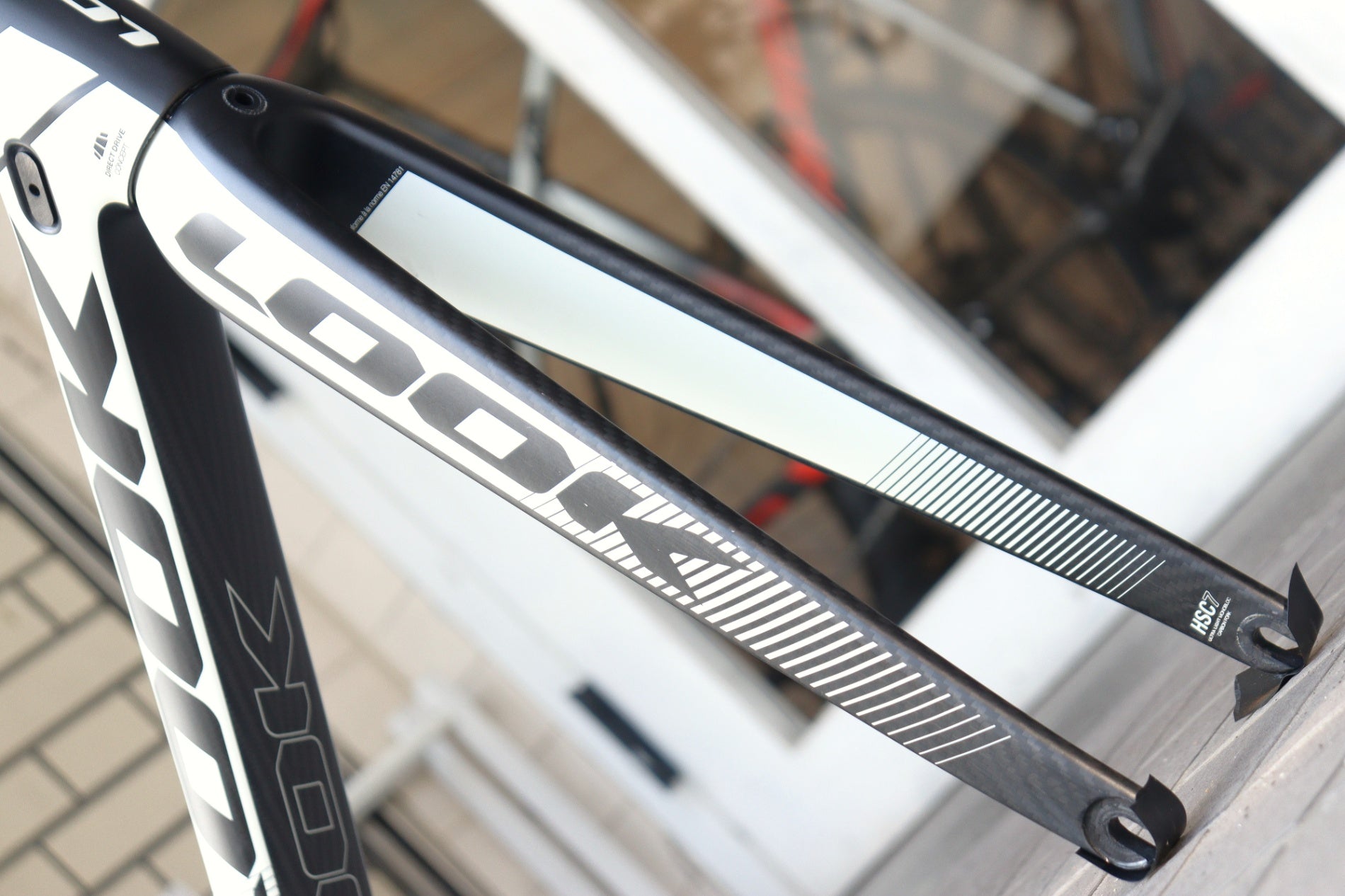 フレームセット LOOK 695ZR  2015 LOOK 695 ZR カーボン ロードバイク フレームセット 買取入荷！