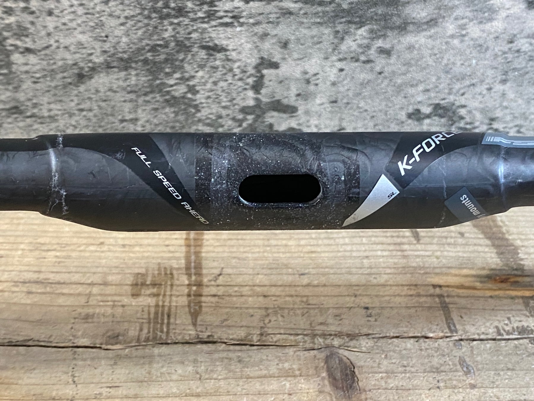 KA202 FSA K-FORCE カーボンハンドル Φ31.8 400mm ※レバー固定部凹み