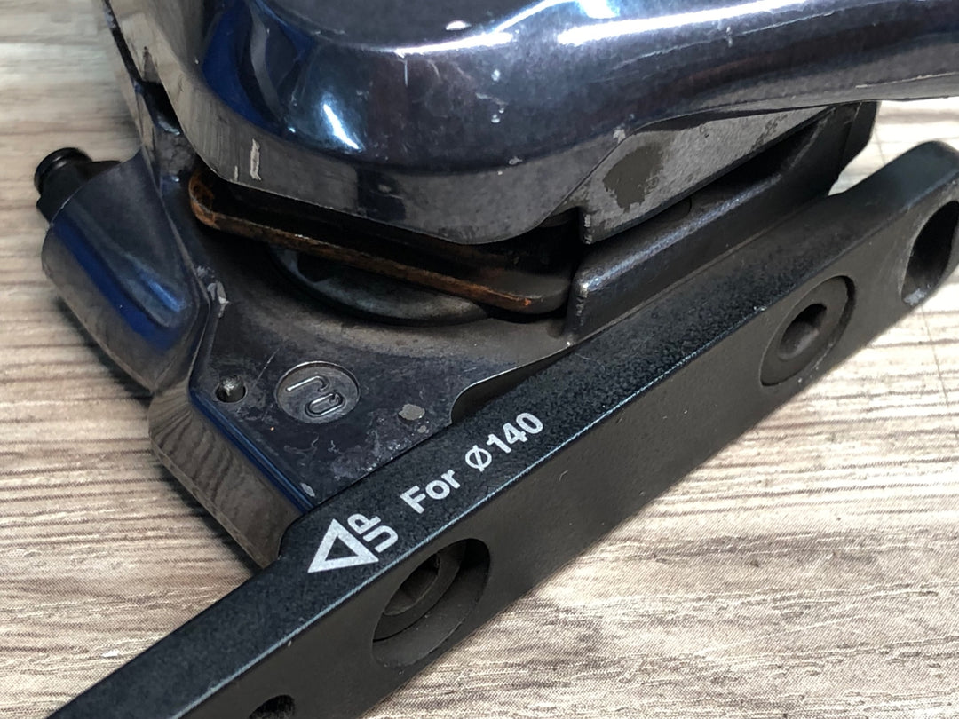 IL216 シマノ SHIMANO アルテグラ ULTEGRA BR-R8070 ディスクキャリパー 黒 前後セット