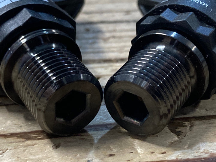 KL877 ルック LOOK S-TRACK CARBON TI ビンディングペダル