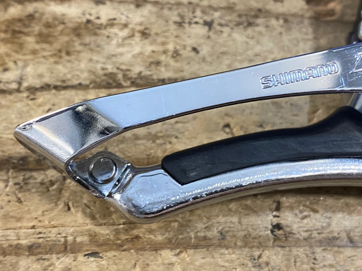 JK900 シマノ SHIMANO 105 FD-R7000 フロントディレイラー 直付 2s ※キャップ欠品