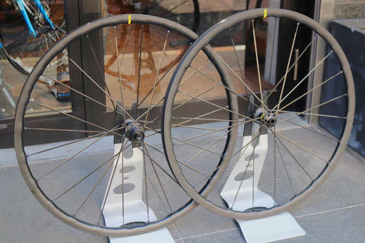 マヴィック MAVIC キシリウム KSYRIUM SL 25 DISC アルミ チューブレスレディ ホイールセット シマノ 11S/12S 【東京南麻布店】