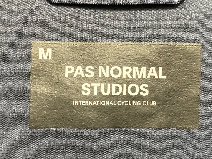 JY504 パスノーマルスタジオ PAS NORMAL STUDIOS Mechanism Stow Away Gilet ジレ サイクルベスト ネイビー M