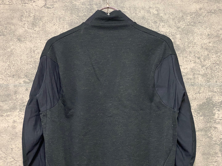 KF504 アソス assos 長袖 ベースレイヤー サイズ不明 ※タグカット