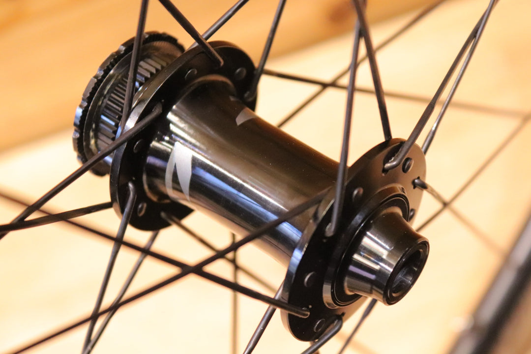 ジップ ZIPP 303S DISC シマノ 11S/12S 23㎜ フックレス カーボン チューブレス ロードバイク ホイールセット 【広島店】