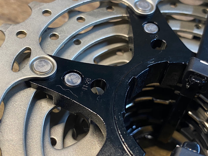 II744 シマノ SHIMANO 105 CS-R7000 スプロケット 11-28T 11S