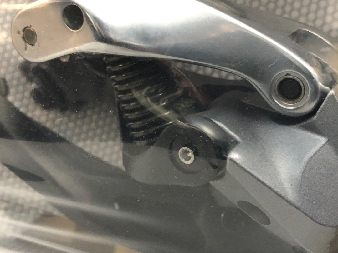 JS309 シマノ SHIMANO 105 RD-R7000 GS リアディレイラー シルバー