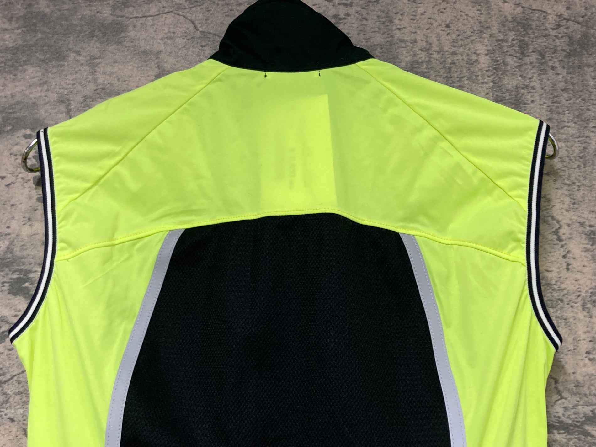 JW805 パールイズミ PEARL iZUMi ジレ サイクルベスト 黒 黄 XS – BICI