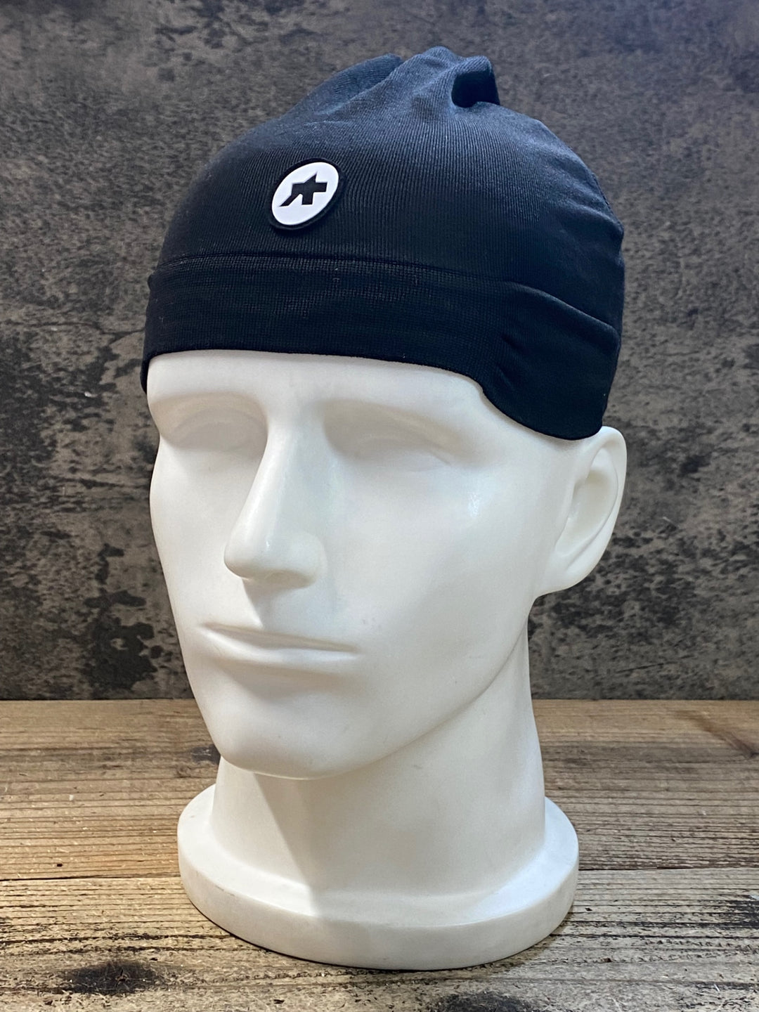 JV841 アソス ASSOS roboFoil CLIMACODE 2/3 SPRING FALL サイクルキャップ ビーニー 黒 Ⅰ