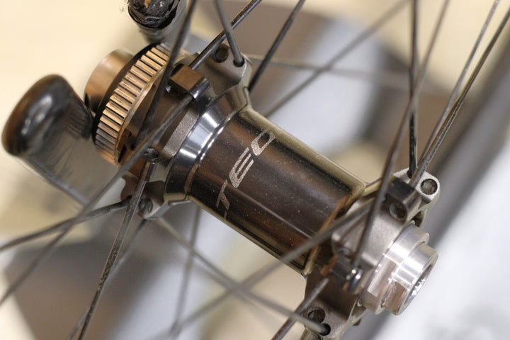 シマノ SHIMANO アルテグラ ULTEGRA WH-R8170 C36 TL チューブレス カーボン ホイールセット シマノ12/11S ワイドリム 21C 【立川店】