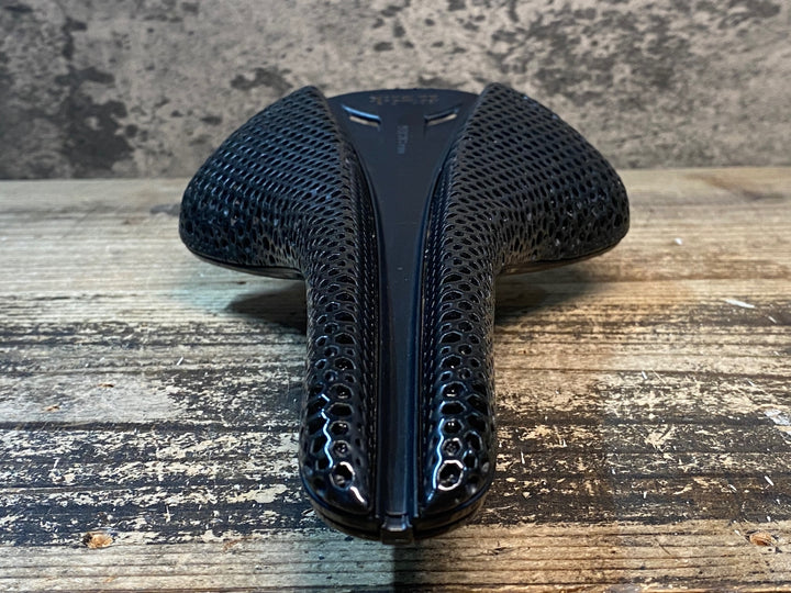 JG175 フィジーク Fizik Antares Versus Adaptive R1 3D サドル カーボンレール 149mm