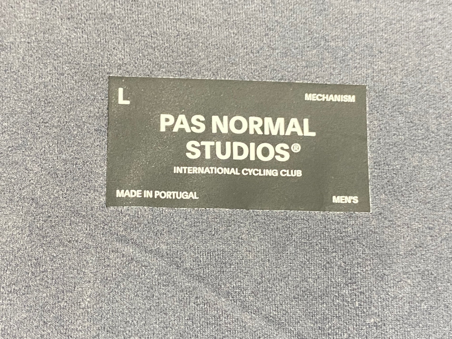 KA592 パスノーマルスタジオ PAS NORMAL STUDIOS MECHANISM 長袖
