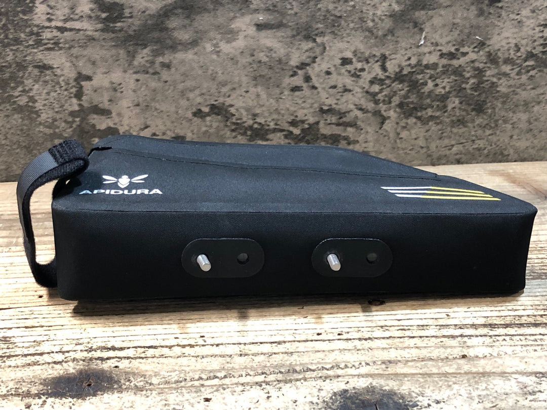 JY798 アピデュラ APIDURA エクスペディション・フレームパック