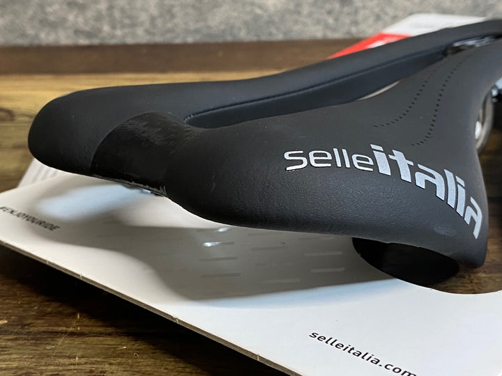 JQ818 セライタリア selle italia SLR SUPERFLOW Ti316レール サドル 黒 S3
