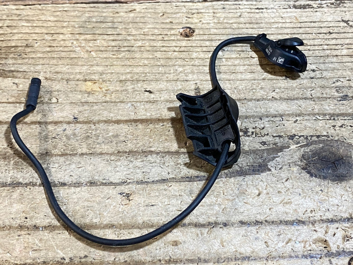 JZ363 シマノ SHIMANO SW-R9150 電動 Di2 サテライトスイッチ シフトスイッチ 11S