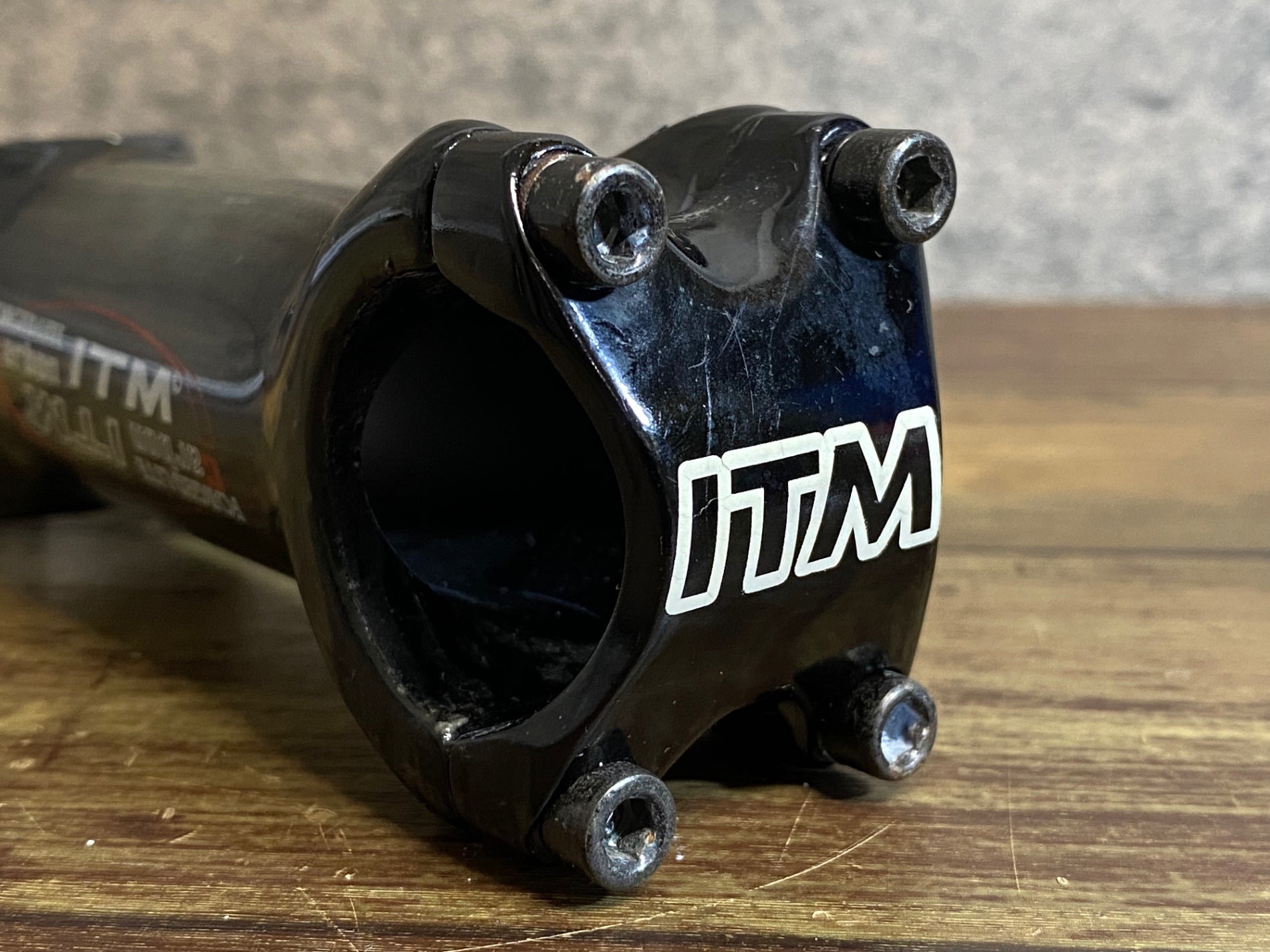JQ429 ITM FORGED LITE CARBON STEM アルカーボンステム 黒 100mm OS