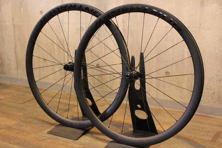 ボントレガー BONTRAGER アイオロス AEOLUS PRO 37 DISC カーボン チューブレスレディ ホイールセット シマノ 11/12S 21C【名古屋店】