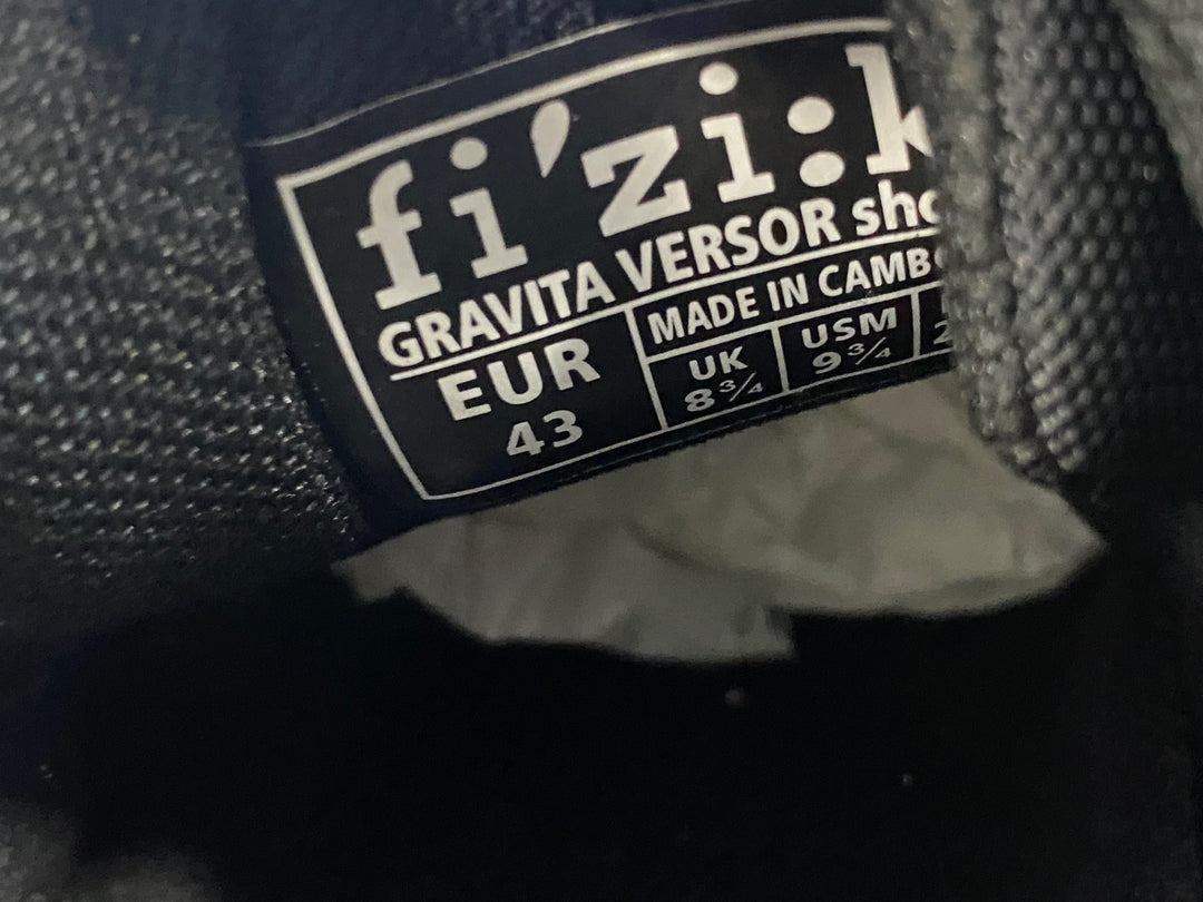 JP057 フィジーク FIZIK GRAVITA VERSOR ビンディングシューズ SPD EU43 黒