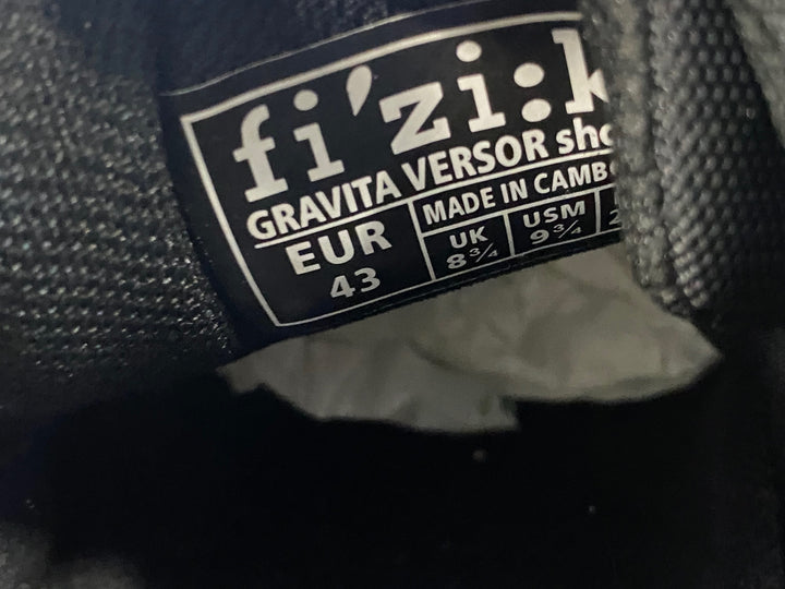 JP057 フィジーク FIZIK GRAVITA VERSOR ビンディングシューズ SPD EU43 黒