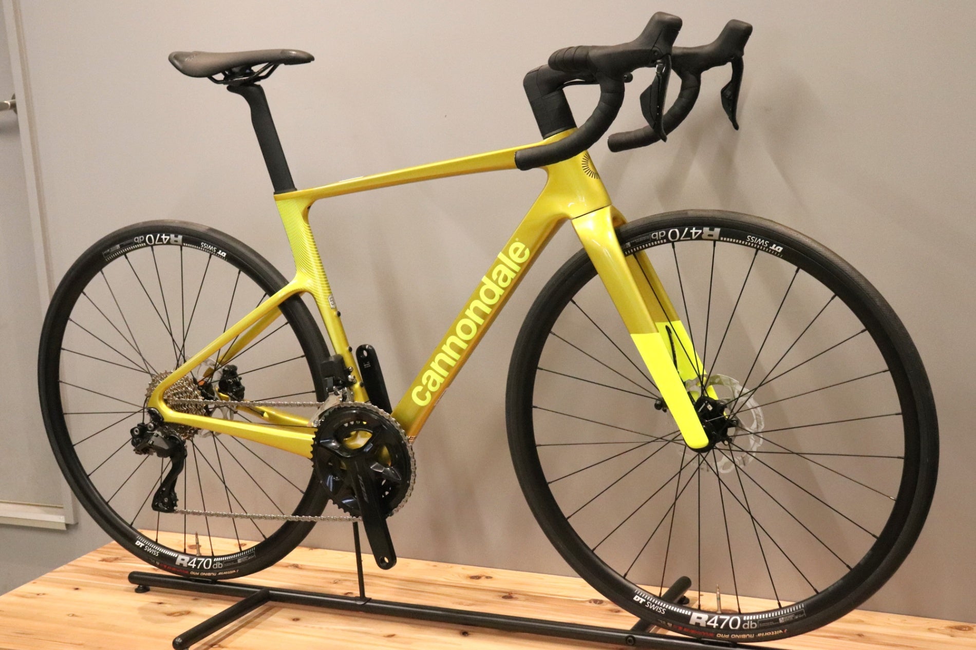 未使用 キャノンデール CANNONDALE スーパーシックス SUPERSIX EVO 3