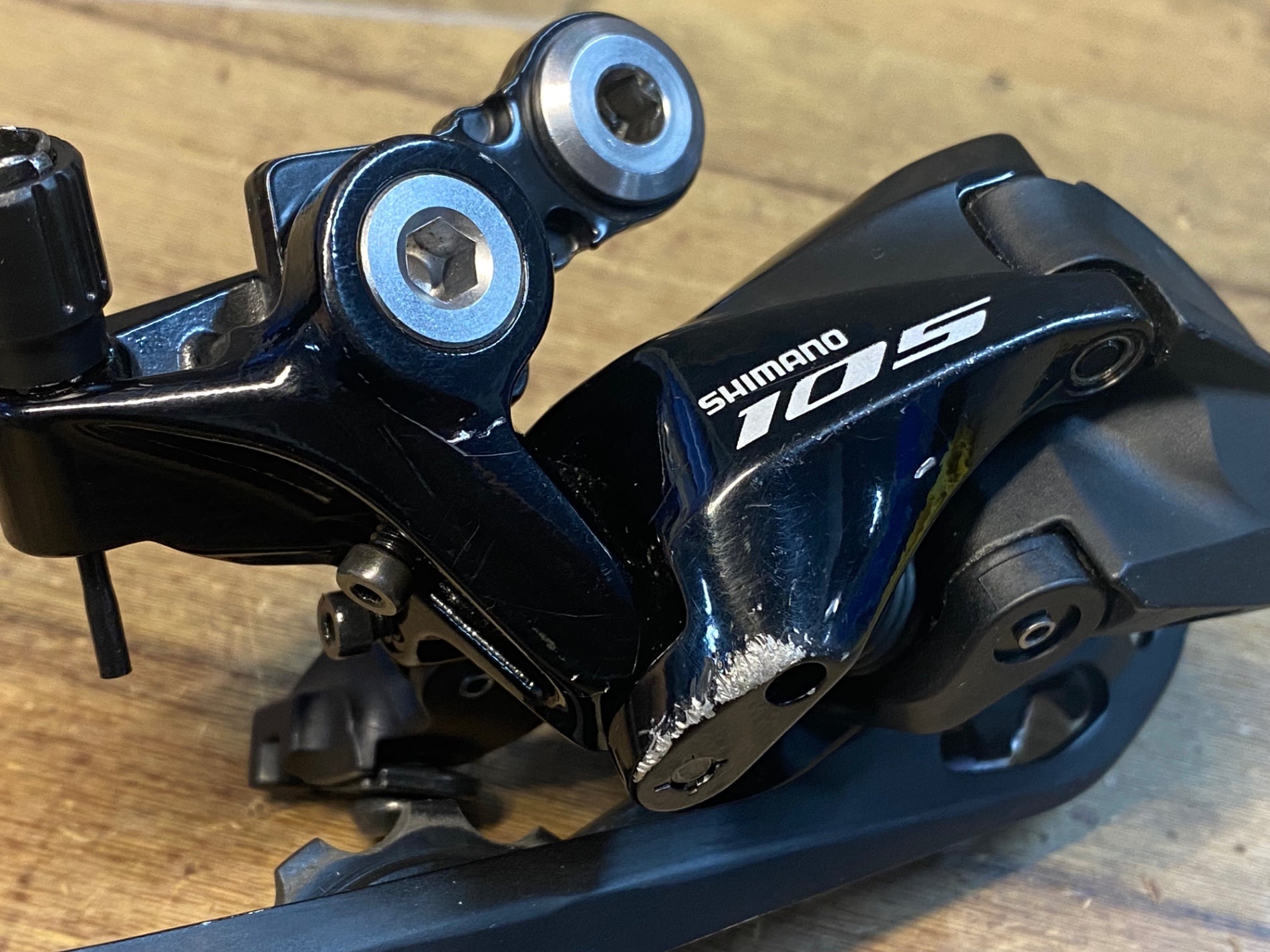 JJ034 シマノ SHIMANO 105 RD-R7000 リアディレイラー SS – BICI AMORE