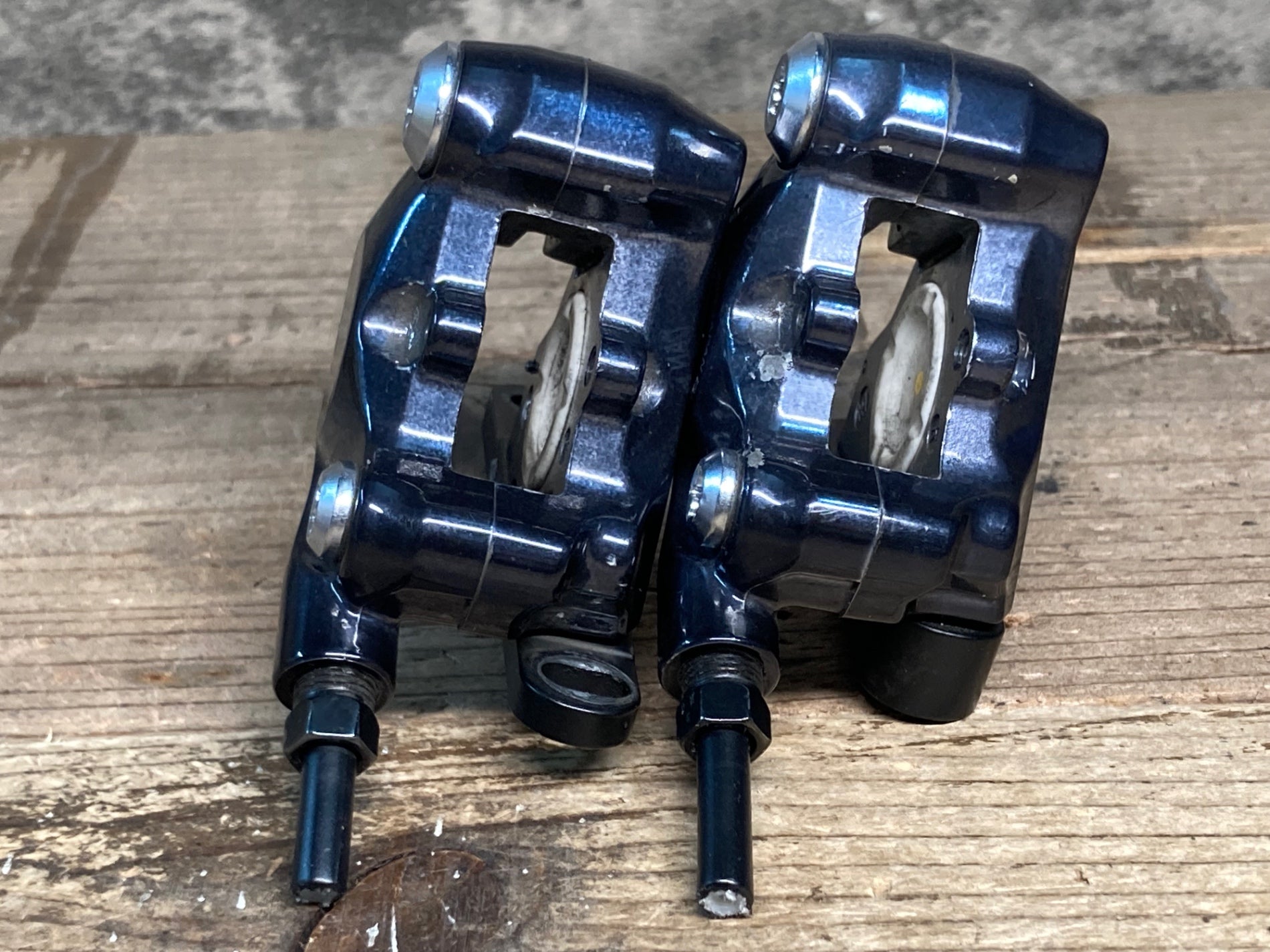 IO612 シマノ SHIMANO アルテグラ ULTEGRA BR-R8070 ディスクブレーキ