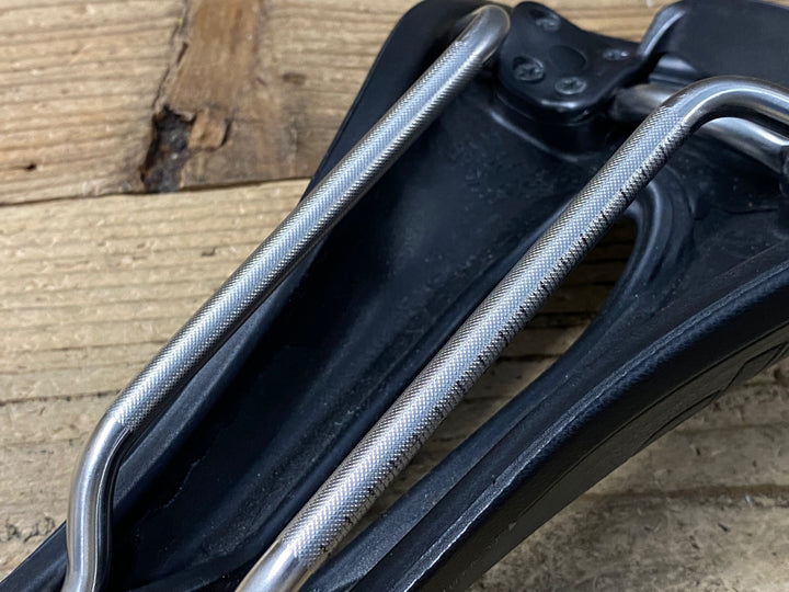 KQ650 SELLE SMP hell S gel サドル 黒 138mm aisi 304 tube