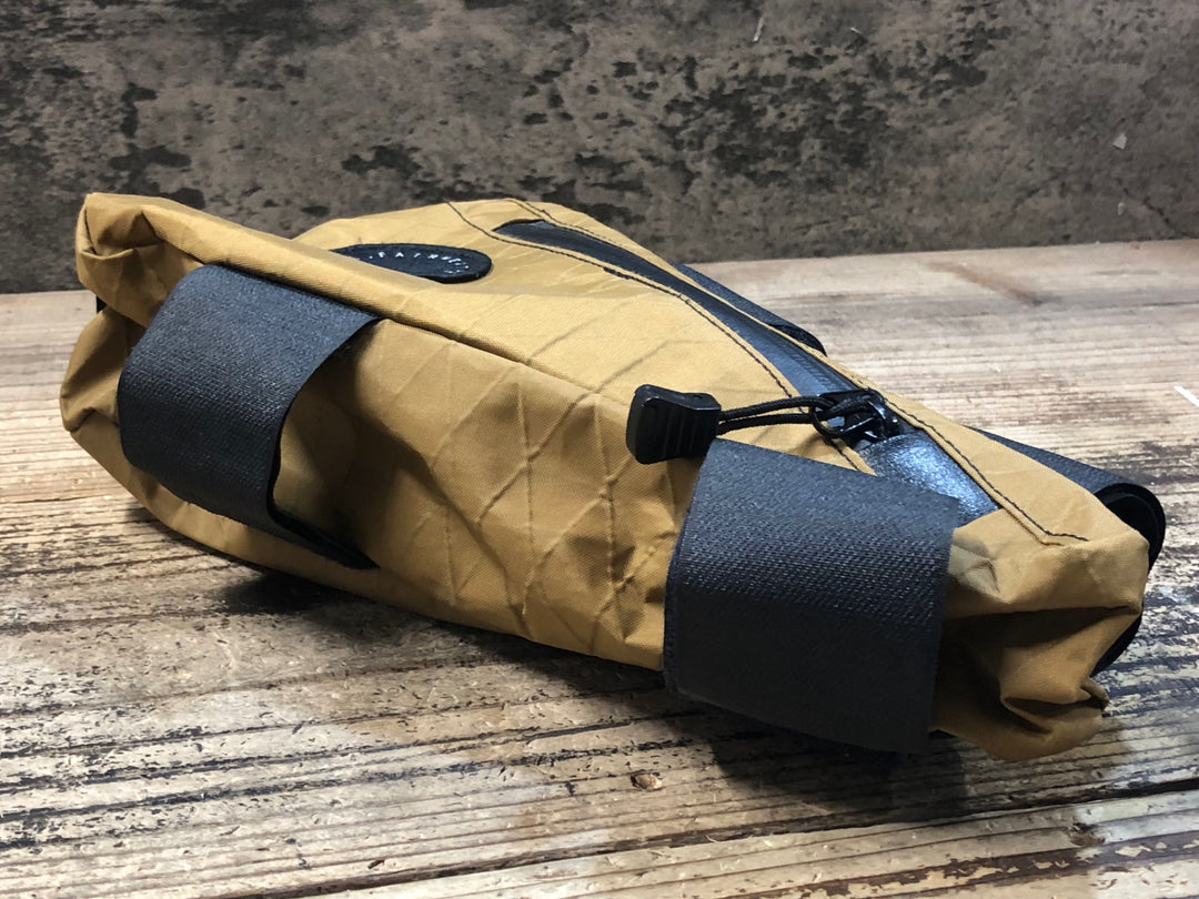 JZ740 フェアウェザー FAIRWEATHER コーナーバッグ CORNER BAG 1.7L ベージュ