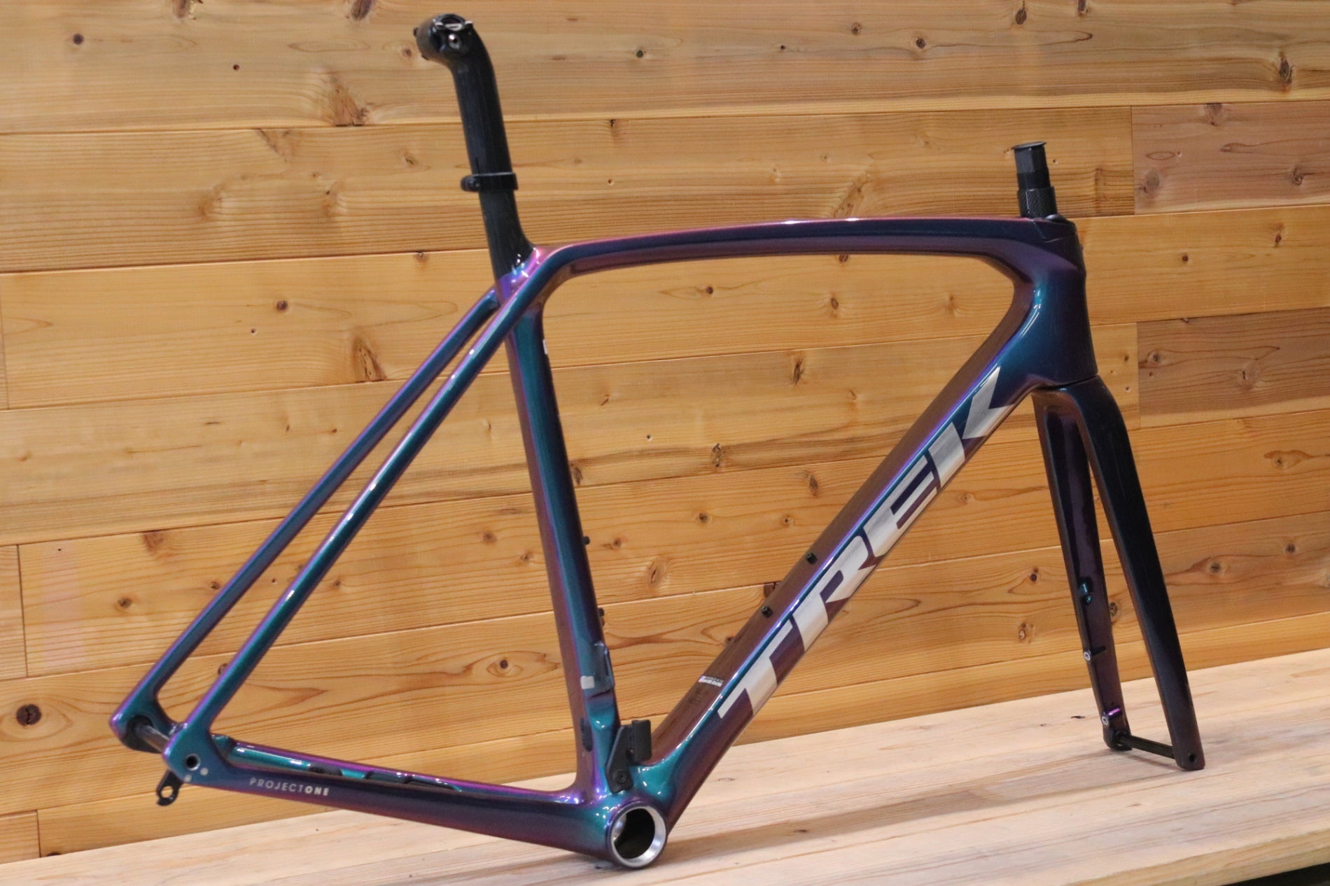 トレック TREK エモンダ EMONDA SLR DISC P1 2022モデル 56サイズ