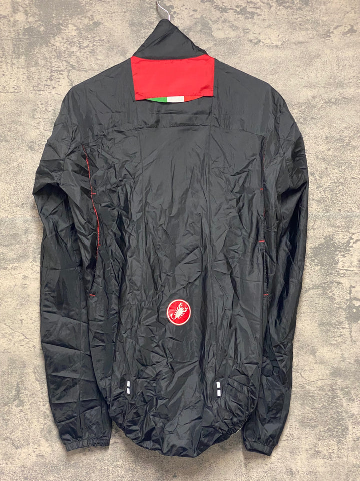 KN376 カステリ CASTELLI ウインドブレーカー 黒 M