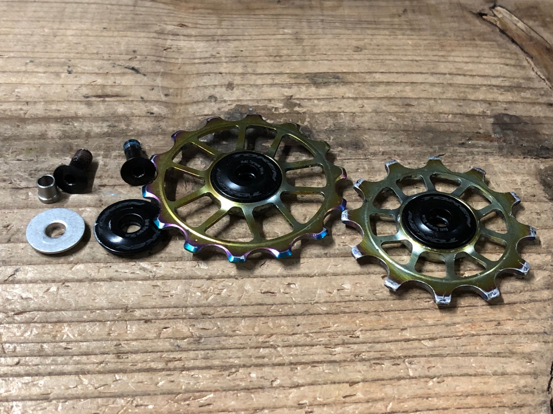 KF065 トーケン TOKEN TK-1724-OS ビッグプーリー オイルスリック 12-14T
