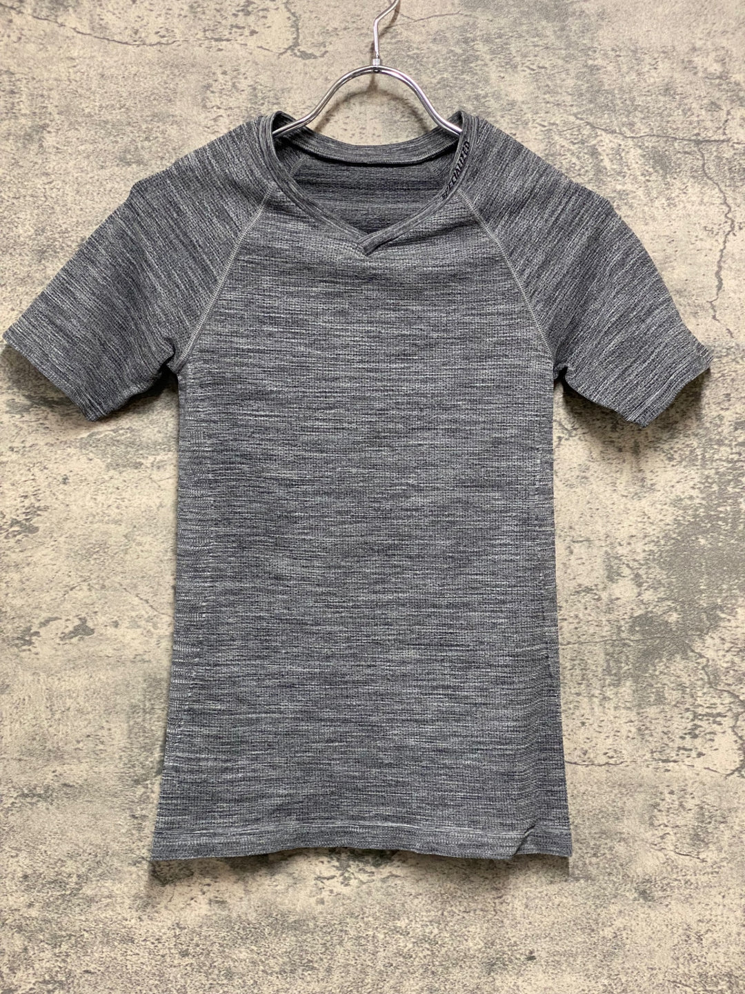 JV696 スペシャライズド SPECIALIZED SEAMLESS BASELAYER SS 半袖 ベースレイヤー グレー S