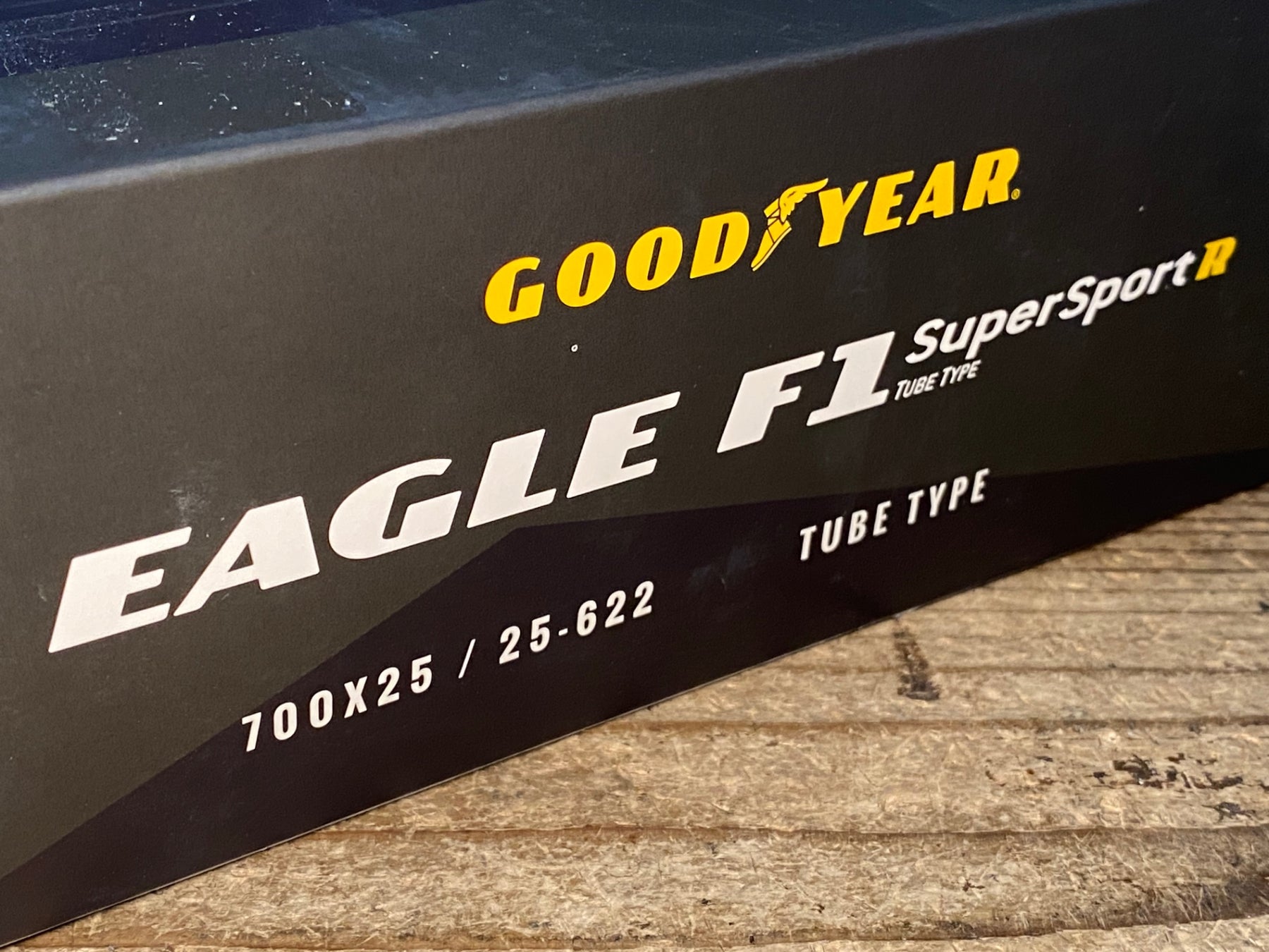 JX373 グッドイヤー GOODYEAR EAGLE F1 SUPER SPORT R クリンチャー
