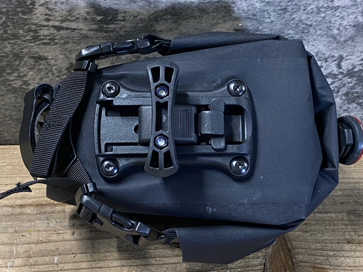JQ785 オルトリーブ ORTLIEB サドルバッグ 黒