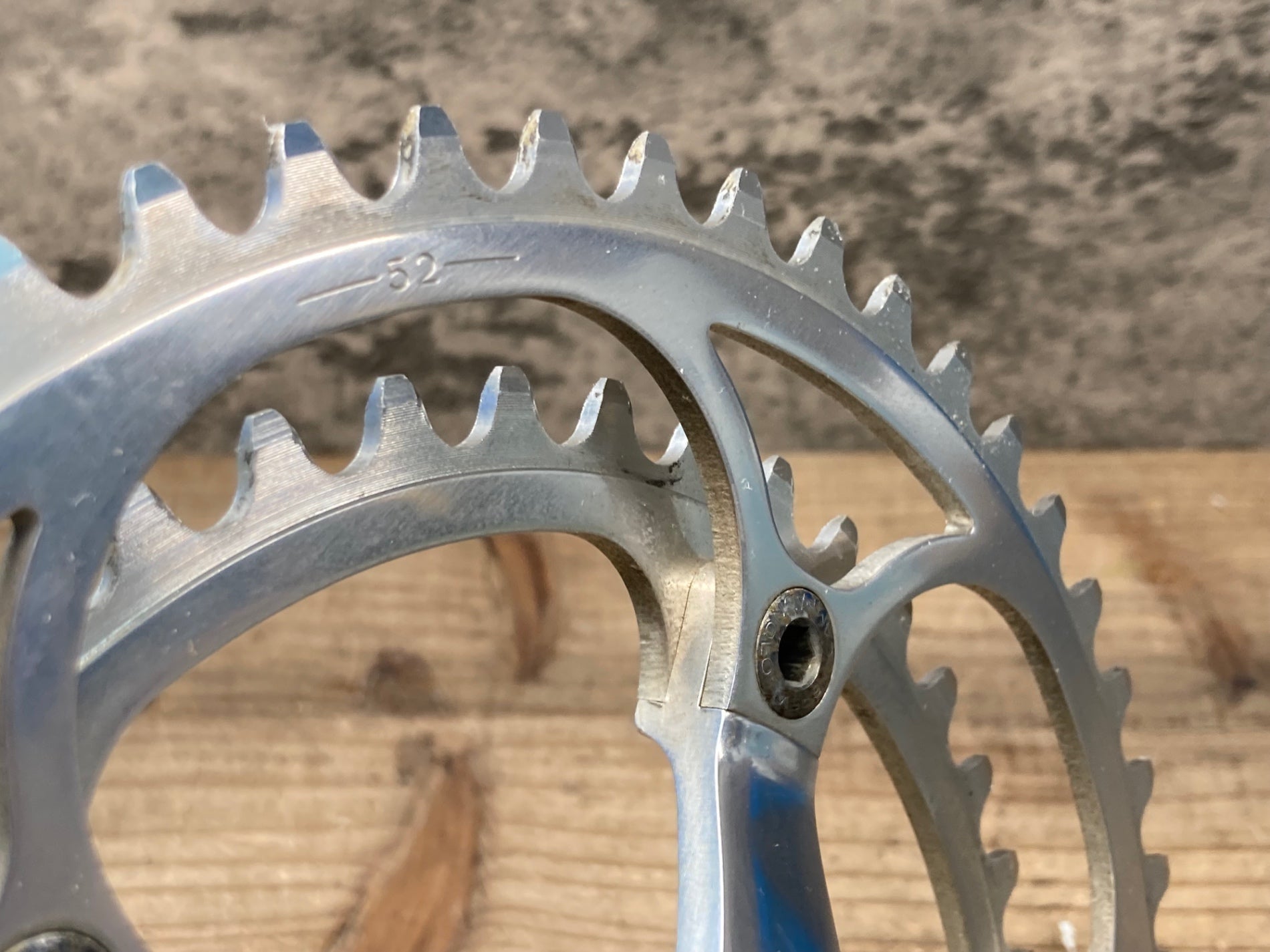 JH868 カンパニョ―ロ CAMPAGNOLO レコード RECORD クランクセット 52