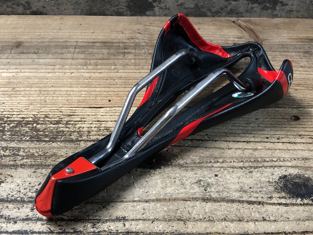 KA908 セラサンマルコ selle san marco マントラ MANTRA RACiNG サドル 黒赤 138mm XSILITEレール