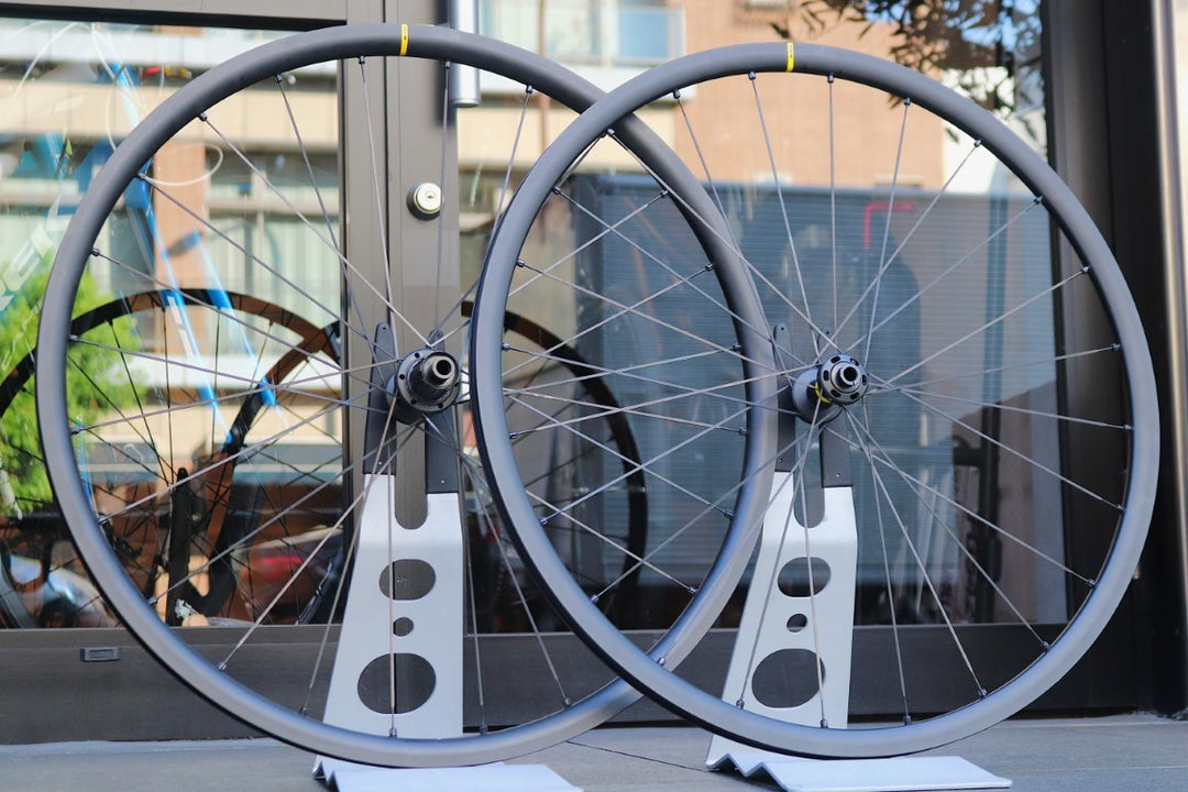マヴィック MAVIC キシリウム ディスク KSYRIUM S DISC アルミ チューブレス ホイールセット シマノ 12/11S ワイドリム 19C 【東京南麻布店】